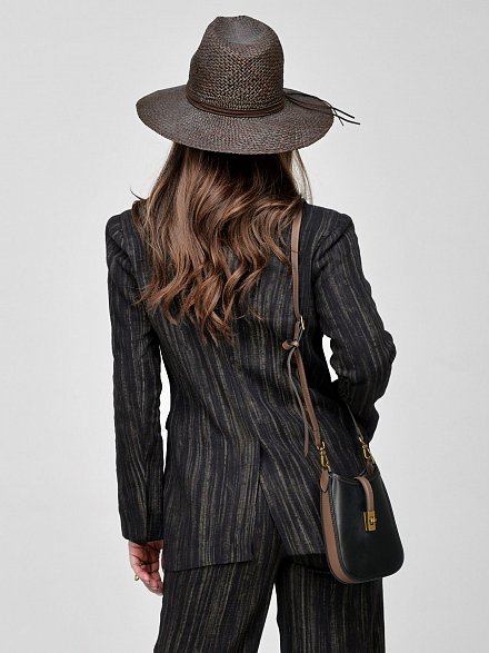 Жакет приталенный из умягченного льна