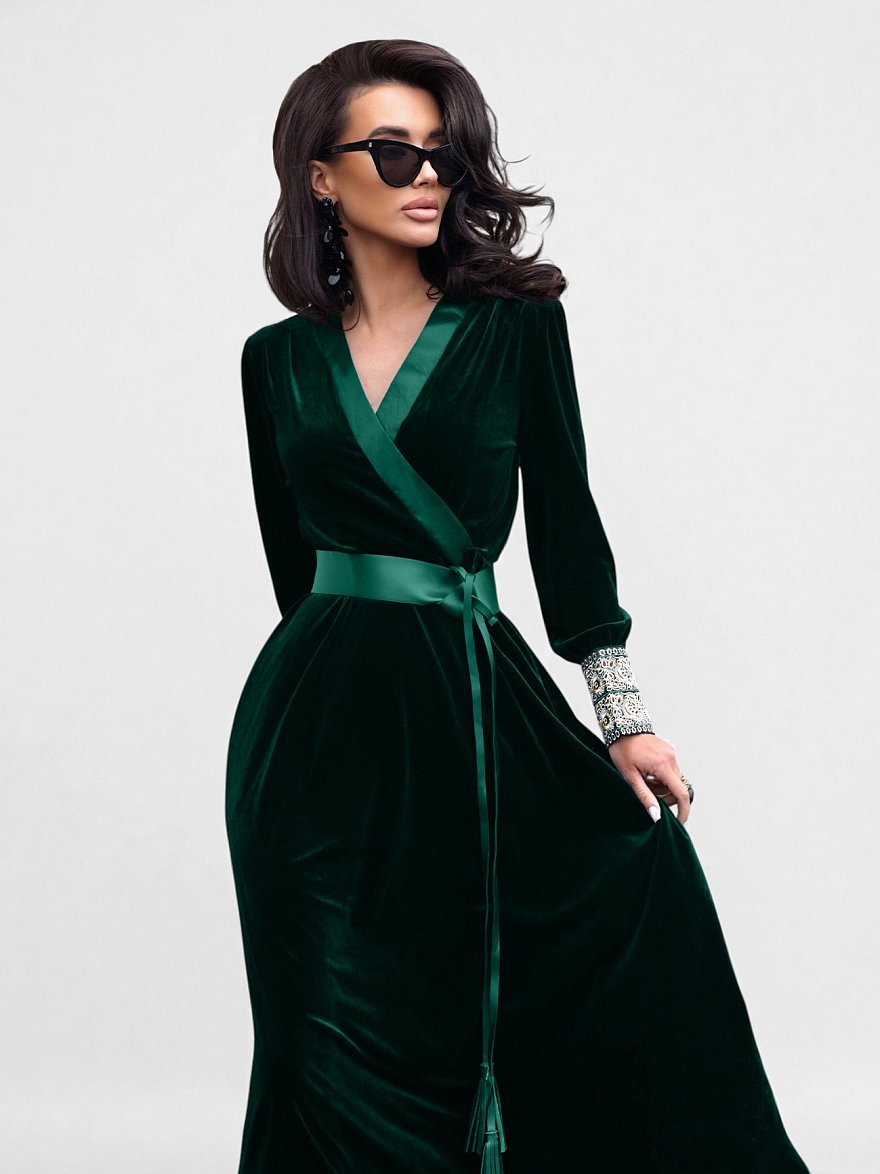 Изумрудное платье на запах NY Collection